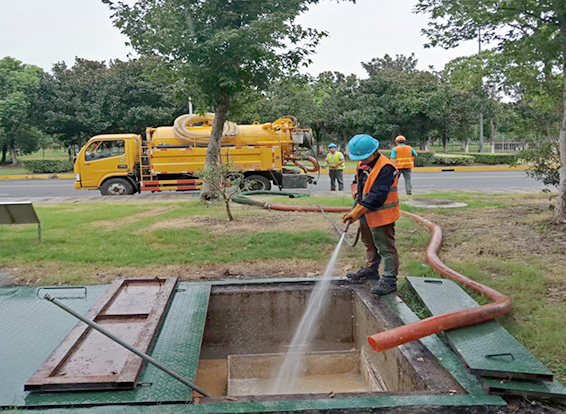 汤原化油池清理