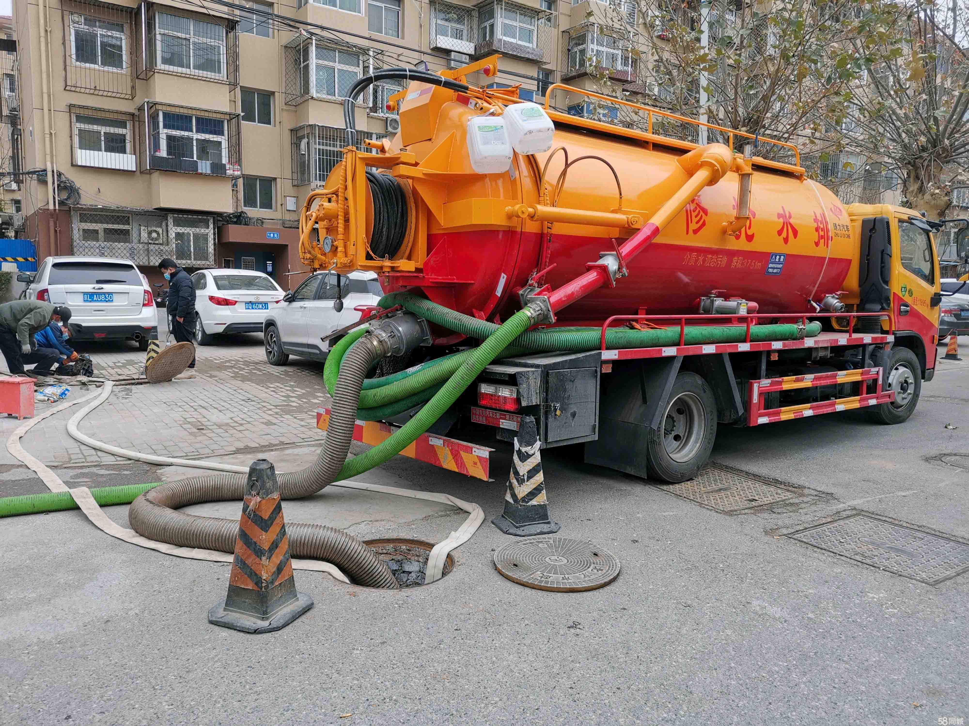 汤原抽粪吸污